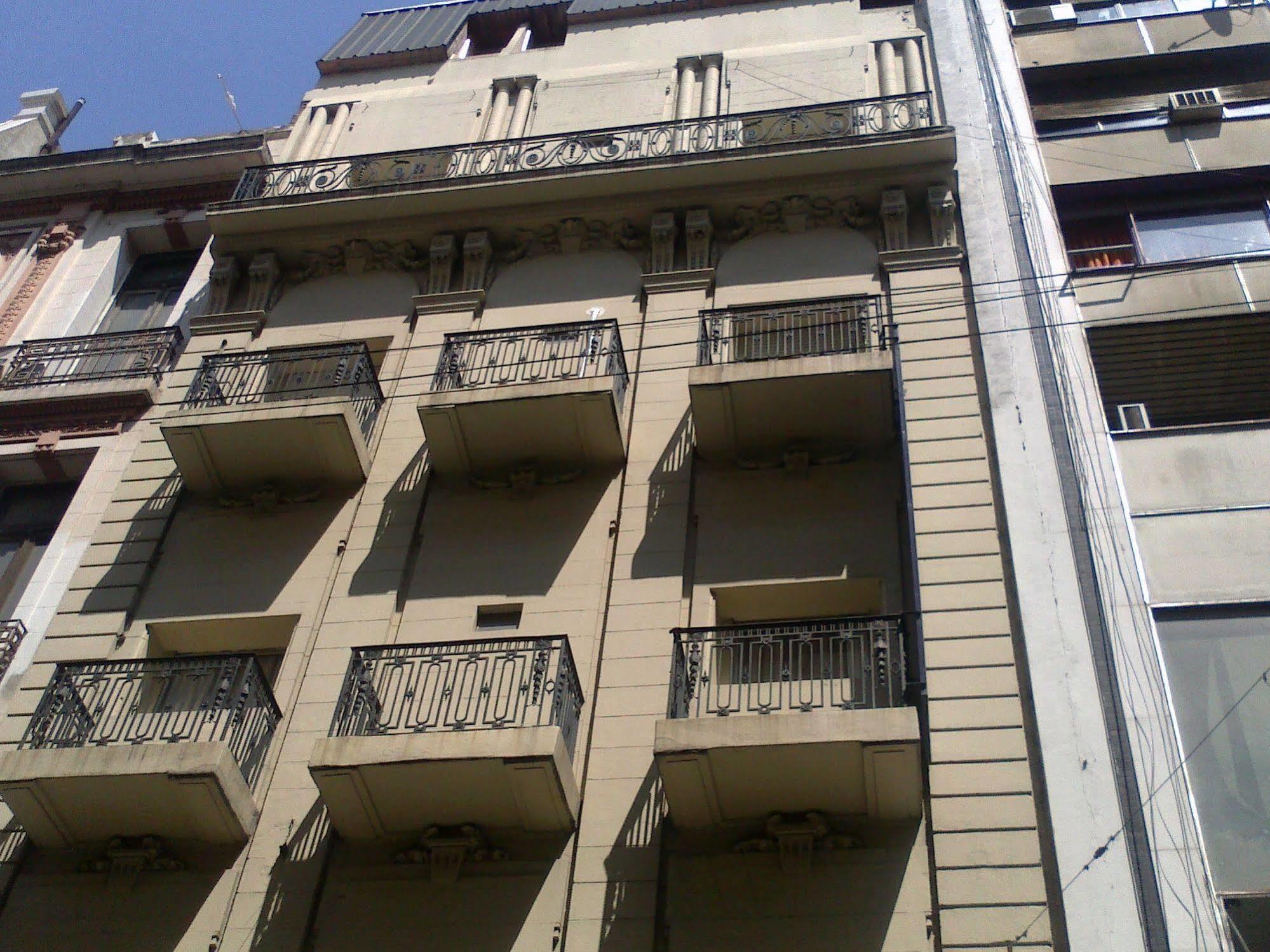 Hotel El Cabildo Buenos Aires Bagian luar foto